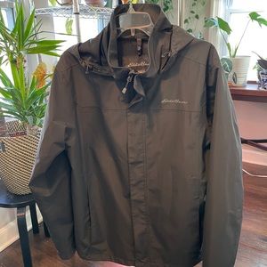 Eddie Bauer Rain Jacket Men’s Medium
